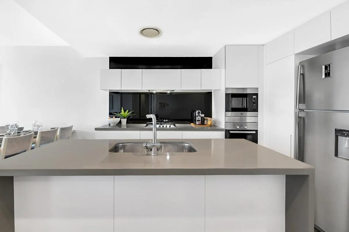 Apartment Beachside Holiday At Oracle 21806 Gold Coast Australia